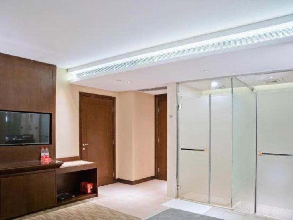 New Regent Hotel Huizhou  Exterior photo