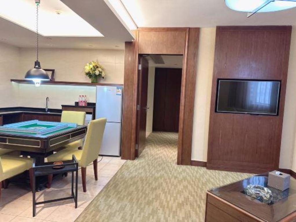 New Regent Hotel Huizhou  Exterior photo