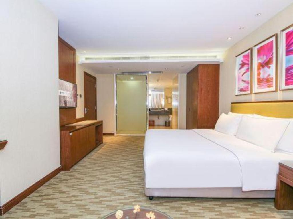 New Regent Hotel Huizhou  Exterior photo